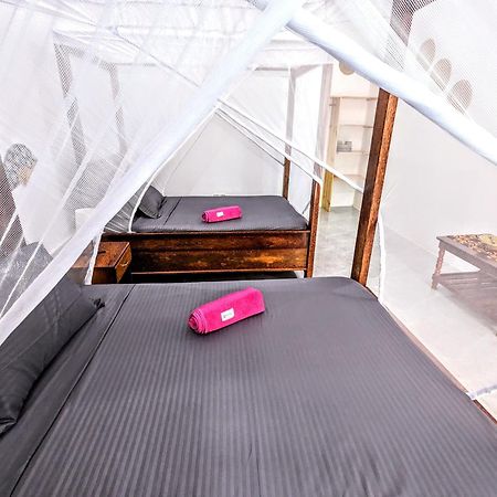 Mkadi Beach House Otel Nungwi Dış mekan fotoğraf